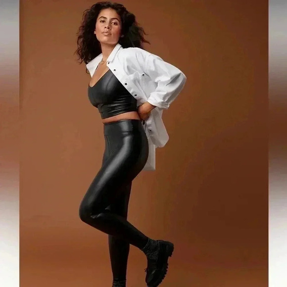 OFFLINE By Aerie Real Luxe Faux Leather Legging - Picture 1 of 6